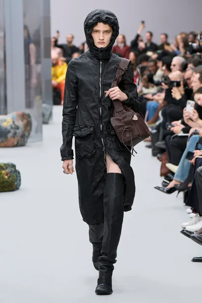 Look 21